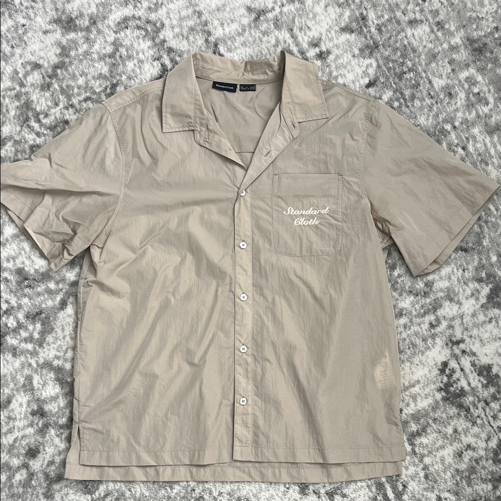 Standard Cloth Men's Casual Beige Button Down Shirt